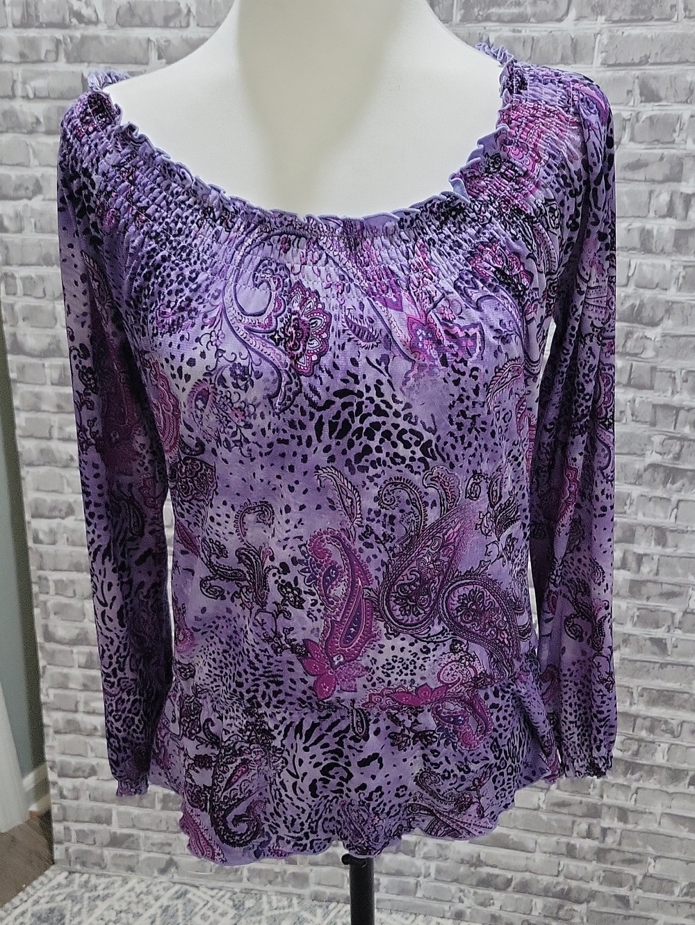 Madison Purple Paisley Off-Shoulder Long Sleeve Top Womenz Sz Petite S